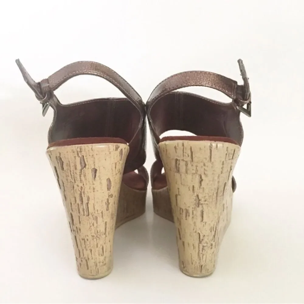 Aerosoles Trade Secret Bronze Wedge Sandal Cork 9